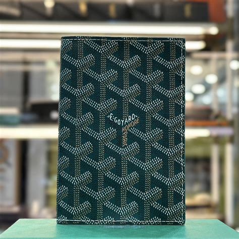 goyard passport holder in use|goyard grenelle passport cover.